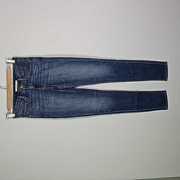 LEVI'S 711 24x32 skinny jeans - Picture 1 of 8